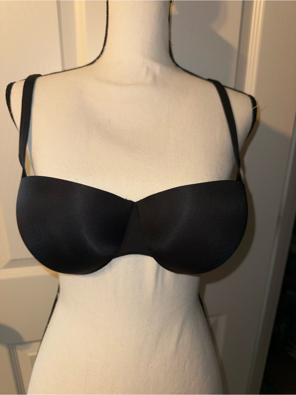 ❤️ NWT Skims Black Bra - Women Intimates